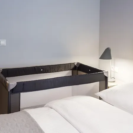 Apartment Unic Dominikanska Poznan
