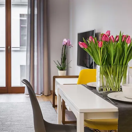 Unic Dominikanska * Познань